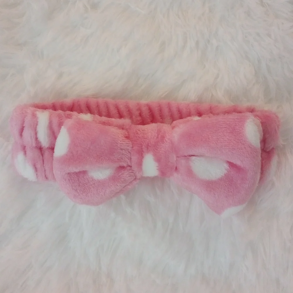 Pink Exfoliating Gloves and Bathroom Shower Headband Bow Set